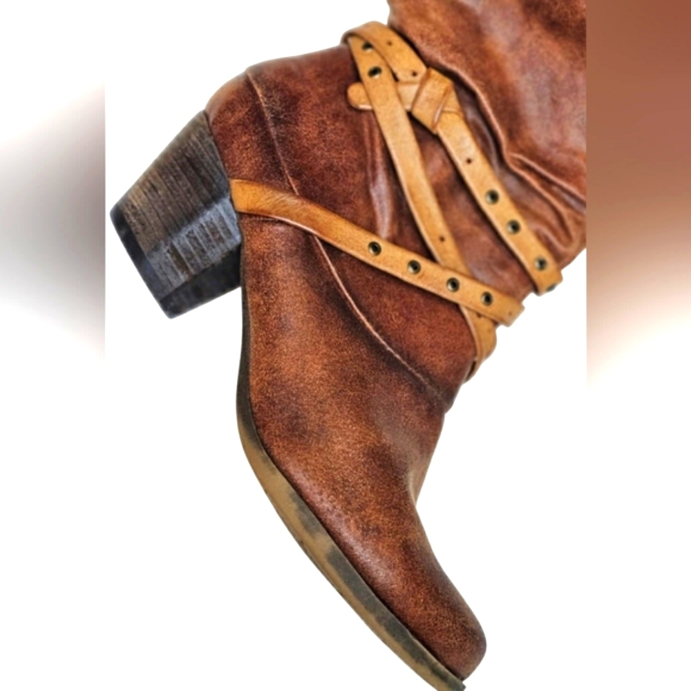 BareTraps Auburn Faux Leather Crinkle Rocky Knee High Fall Western Heel Boots - Picture 8 of 13